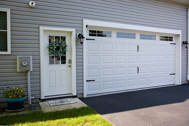 24/7 Emergency Garage Door Panel Replacement experts in Kuna, ID